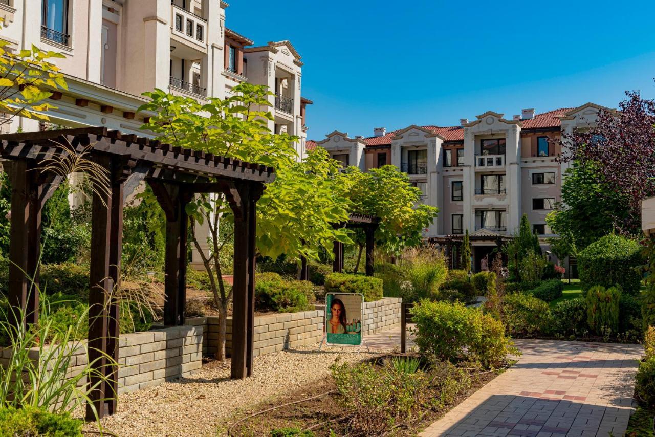Menada Kavaci Sozopol Apartments Bagian luar foto
