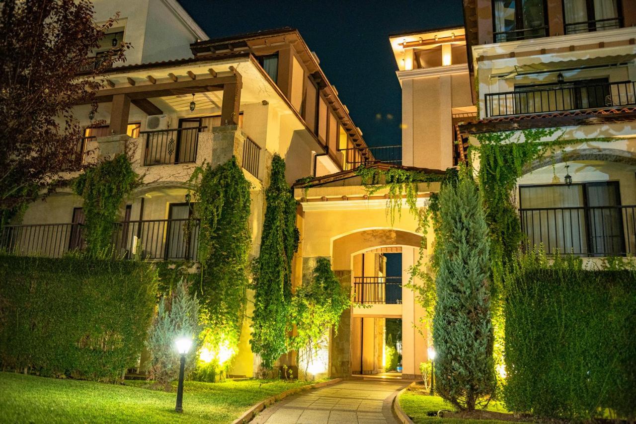 Menada Kavaci Sozopol Apartments Bagian luar foto