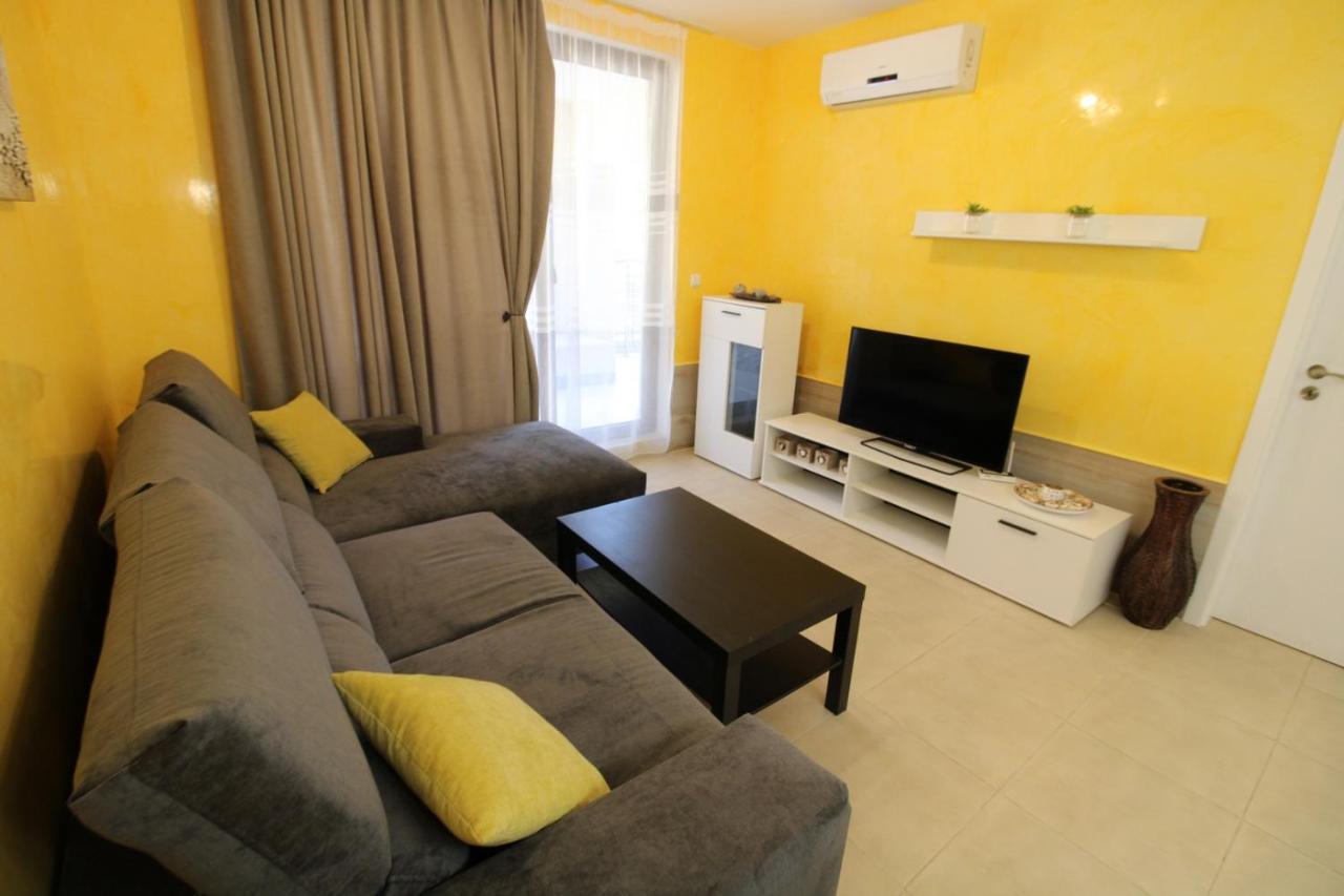 Menada Kavaci Sozopol Apartments Bagian luar foto