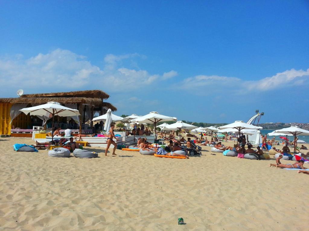 Menada Kavaci Sozopol Apartments Bagian luar foto
